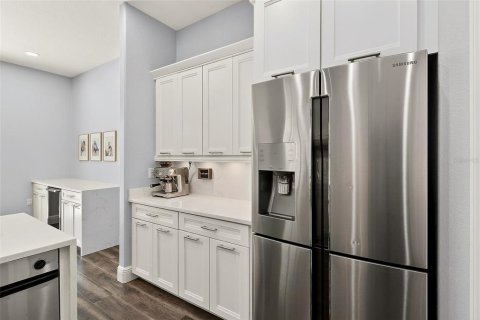 Casa en venta en Bradenton, Florida, 4 dormitorios, 401.62 m2 № 2222066 - foto 19