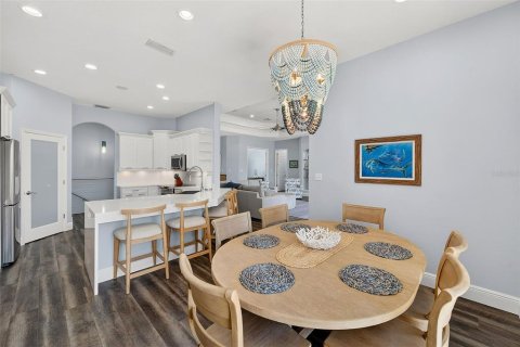 Casa en venta en Bradenton, Florida, 4 dormitorios, 401.62 m2 № 2222066 - foto 16