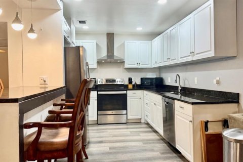Casa en venta en Tampa, Florida, 3 dormitorios, 149.02 m2 № 1816883 - foto 6