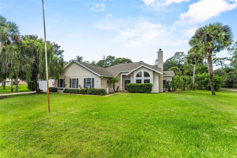 House in Mims, Florida 3 bedrooms, 195.65 sq.m. № 2199456 - photo 2