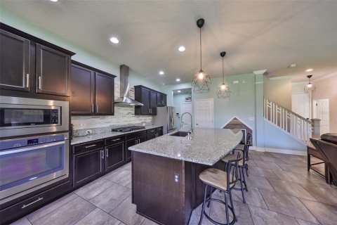 House in Apollo Beach, Florida 3 bedrooms, 209.12 sq.m. № 1724507 - photo 7