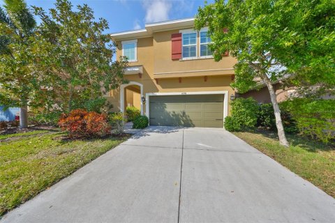 House in Apollo Beach, Florida 3 bedrooms, 209.12 sq.m. № 1724507 - photo 2