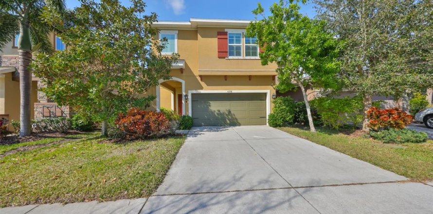 House in Apollo Beach, Florida 3 bedrooms, 209.12 sq.m. № 1724507