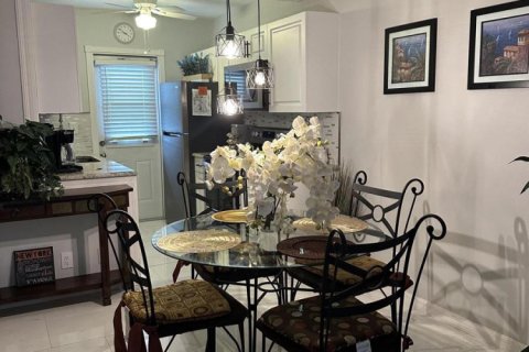 Copropriété à louer à Boynton Beach, Floride: 2 chambres, 81.2 m2 № 2316222 - photo 4