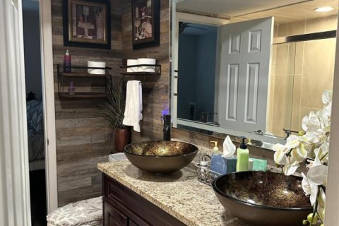 Copropriété à louer à Boynton Beach, Floride: 2 chambres, 81.2 m2 № 2316222 - photo 10