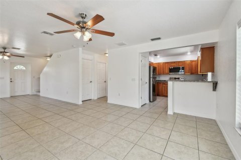 Adosado en alquiler en Dunedin, Florida, 4 dormitorios, 136.29 m2 № 1837088 - foto 6