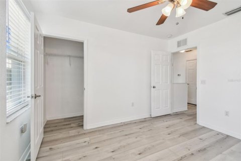 Adosado en alquiler en Dunedin, Florida, 4 dormitorios, 136.29 m2 № 1837088 - foto 17