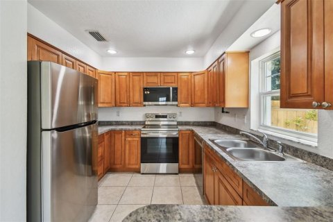 Adosado en alquiler en Dunedin, Florida, 4 dormitorios, 136.29 m2 № 1837088 - foto 8