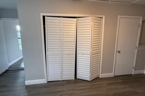 Villa ou maison à vendre à Deltona, Floride: 3 chambres, 122.45 m2 № 2142247 - photo 4