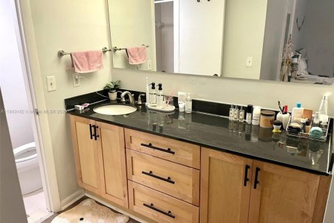 Condo in Davie, Florida, 2 bedrooms  № 1836283 - photo 6