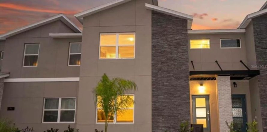 Townhouse in Kissimmee, Florida 4 bedrooms, 176.7 sq.m. № 2339761