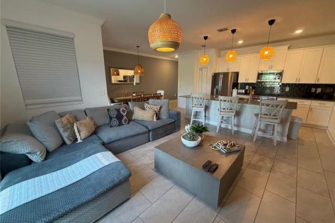 Townhouse in Kissimmee, Florida 4 bedrooms, 176.7 sq.m. № 2339761 - photo 12
