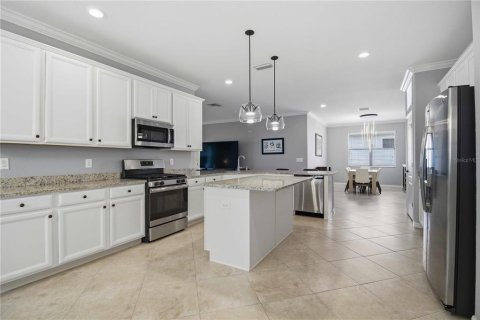 Купить виллу или дом в Лейквуд Ранч, Флорида 9 комнат, 210.61м2, № 2095190 - фото 16