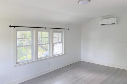 Villa ou maison à louer à Bradenton, Floride: 3 chambres, 165.55 m2 № 2432628 - photo 9