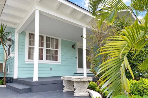 Villa ou maison à louer à Bradenton, Floride: 3 chambres, 165.55 m2 № 2432628 - photo 2