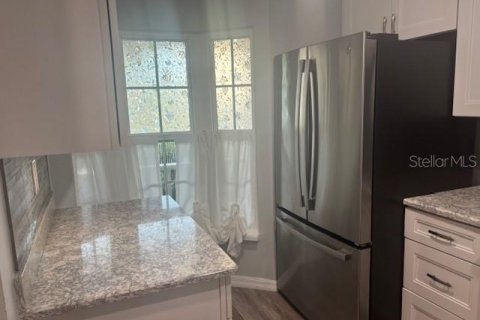 Casa en venta en New Port Richey, Florida, 2 dormitorios, 126.25 m2 № 1760135 - foto 3