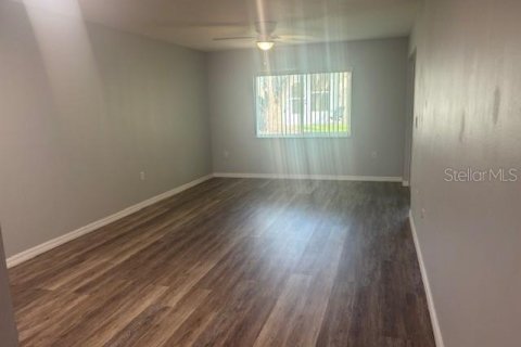 Casa en venta en New Port Richey, Florida, 2 dormitorios, 126.25 m2 № 1760135 - foto 8