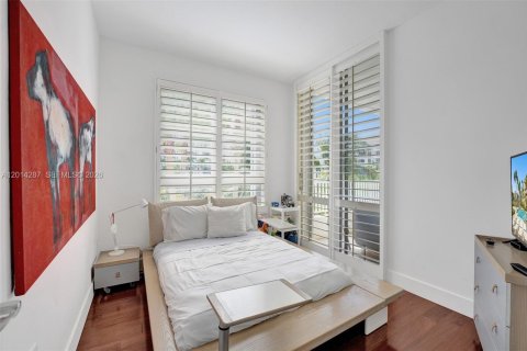Condo in Key Biscayne, Florida, 2 bedrooms  № 2076509 - photo 8