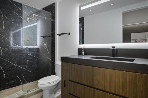 Copropriété à vendre à Miami Beach, Floride: 2 chambres, 152.36 m2 № 1969005 - photo 27