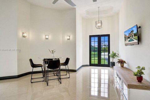 Villa ou maison à vendre à Davie, Floride: 5 chambres, 466.83 m2 № 1957469 - photo 23