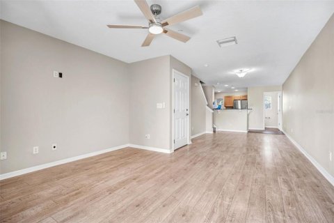 Touwnhouse à louer à Tampa, Floride: 2 chambres, 111.48 m2 № 2386590 - photo 19
