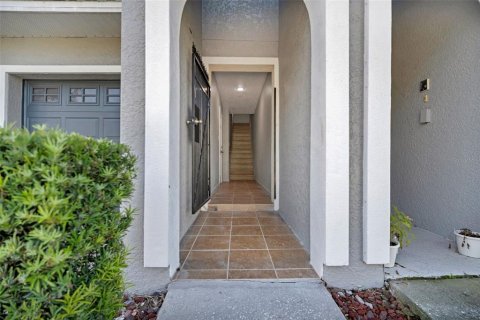 Touwnhouse à louer à Tampa, Floride: 2 chambres, 111.48 m2 № 2386590 - photo 12
