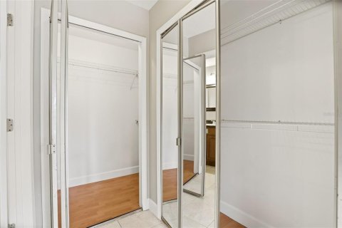 Casa en venta en Orlando, Florida, 4 dormitorios, 163.14 m2 № 2239423 - foto 11