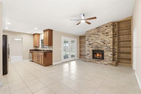 Casa en venta en Orlando, Florida, 4 dormitorios, 163.14 m2 № 2239423 - foto 21