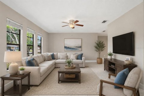 Casa en venta en Orlando, Florida, 4 dormitorios, 163.14 m2 № 2239423 - foto 8