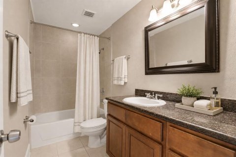 Casa en venta en Orlando, Florida, 4 dormitorios, 163.14 m2 № 2239423 - foto 12