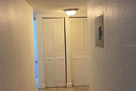 Condominio en alquiler en Orlando, Florida, 2 dormitorios, 90.67 m2 № 1915437 - foto 14