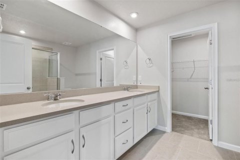 Townhouse in PARKVIEW AT LONG LAKE RANCH in Lutz, Florida 3 bedrooms, 156.08 sq.m. № 1895105 - photo 13