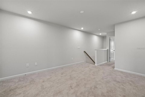 Townhouse in PARKVIEW AT LONG LAKE RANCH in Lutz, Florida 3 bedrooms, 156.08 sq.m. № 1895105 - photo 10