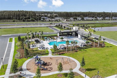 Townhouse in PARKVIEW AT LONG LAKE RANCH in Lutz, Florida 3 bedrooms, 156.08 sq.m. № 1895105 - photo 21