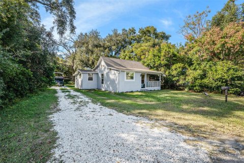 Villa ou maison à vendre à Zephyrhills, Floride: 3 chambres, 98.85 m2 № 2211940 - photo 2