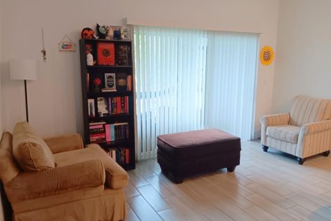 Casa en venta en Ocala, Florida, 4 dormitorios, 165.92 m2 № 1887143 - foto 2