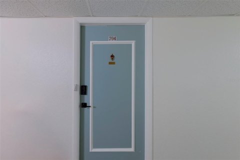 Copropriété à louer à Clearwater, Floride: 2 chambres, 102.19 m2 № 2110775 - photo 2