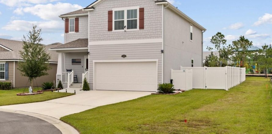 House in Middleburg, Florida 4 bedrooms, 199.37 sq.m. № 776279
