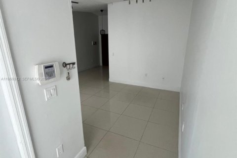 Casa en alquiler en Miami Lakes, Florida, 1 dormitorio, 65.03 m2 № 2051806 - foto 5