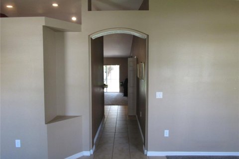 Casa en alquiler en Winter Haven, Florida, 3 dormitorios, 155.52 m2 № 1880622 - foto 4