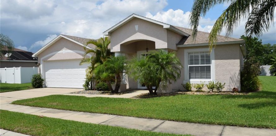 Casa en Winter Haven, Florida 3 dormitorios, 155.52 m2 № 1880622