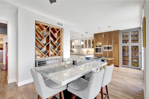 Condo in Palmetto, Florida, 3 bedrooms  № 1908650 - photo 17