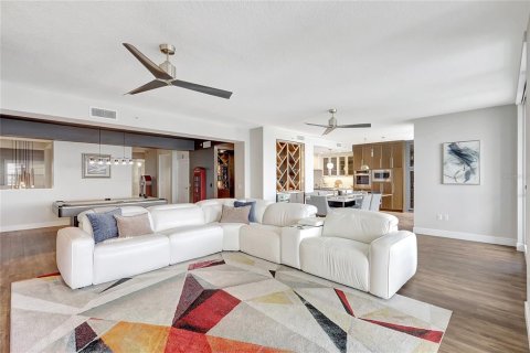Condo in Palmetto, Florida, 3 bedrooms  № 1908650 - photo 11