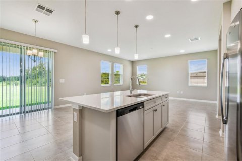 House in Lakeland, Florida 4 bedrooms, 199.09 sq.m. № 1687321 - photo 8