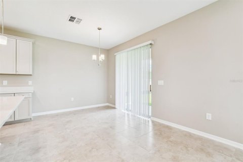 House in Lakeland, Florida 4 bedrooms, 199.09 sq.m. № 1687321 - photo 10