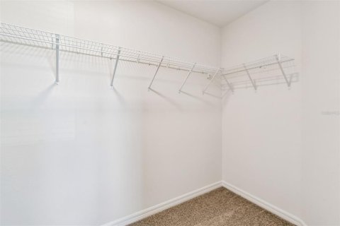 House in Lakeland, Florida 4 bedrooms, 199.09 sq.m. № 1687321 - photo 16