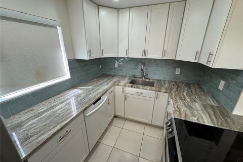 Copropriété à louer à Palm Harbor, Floride: 2 chambres, 84.26 m2 № 1761418 - photo 20