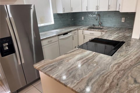 Copropriété à louer à Palm Harbor, Floride: 2 chambres, 84.26 m2 № 1761418 - photo 16