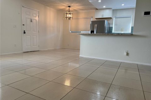 Copropriété à louer à Palm Harbor, Floride: 2 chambres, 84.26 m2 № 1761418 - photo 13