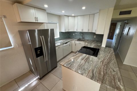 Copropriété à louer à Palm Harbor, Floride: 2 chambres, 84.26 m2 № 1761418 - photo 18